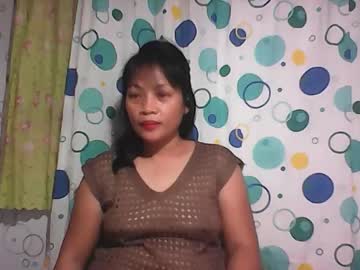 Hottyelle1 Chaturbate stream image from January 28, 2026