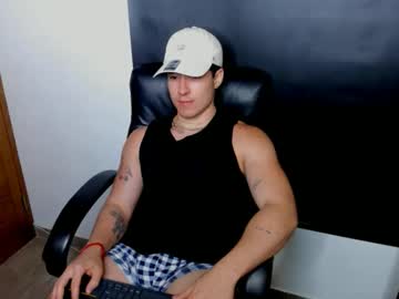 Bain_Aaron Chaturbate stream image from January 28, 2026