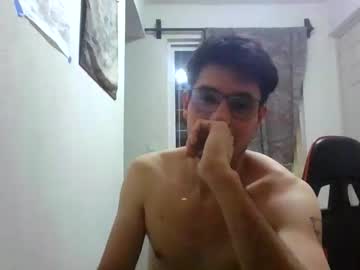 Gfreebb Chaturbate stream image from January 28, 2026