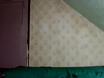Adadevaux Chaturbate stream image from January 28, 2026