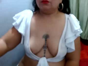 Canelacollins Chaturbate stream image from January 28, 2026