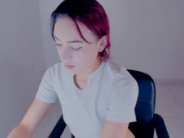 Gia_White01 Chaturbate stream image from January 28, 2026