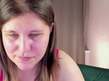Helenahoffmann Chaturbate stream image from January 28, 2026