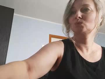 Edithmanning Chaturbate stream image from January 28, 2026