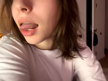 Viviennebreihan Chaturbate stream image from January 28, 2026