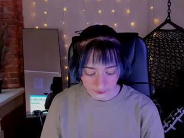 Kira__Cutie Chaturbate stream image from January 28, 2026