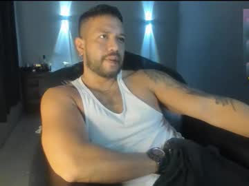 Machohandsome Chaturbate stream image from January 28, 2026