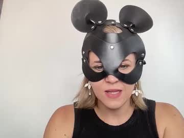 Mc_Bunny Chaturbate stream image from January 28, 2026