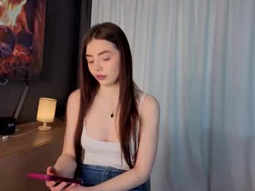 Lollilipsy Chaturbate stream image from January 28, 2026