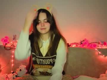 Momomochi_ Chaturbate stream image from January 28, 2026