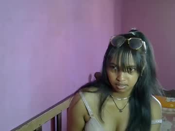 Elisah01 Chaturbate stream image from January 28, 2026
