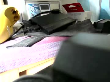 Clode22 Chaturbate stream image from January 28, 2026