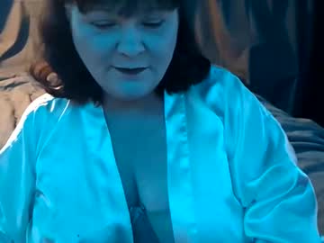 Eveningwitheden Chaturbate stream image from January 28, 2026