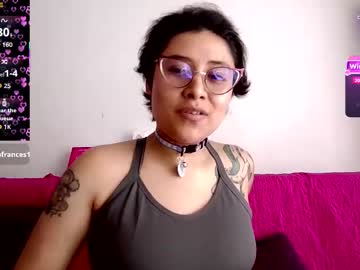 Juliexxxxtasy Chaturbate stream image from January 28, 2026