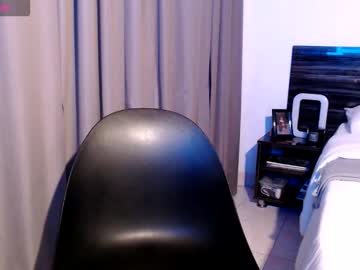 Faustosaenz Chaturbate stream image from January 28, 2026