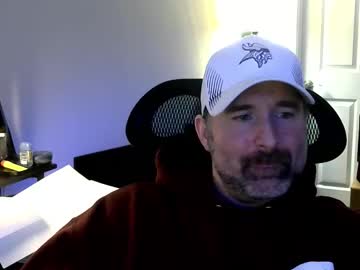Fuzz69_ Chaturbate stream image from January 28, 2026