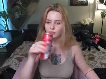 Alexa_Pirs Chaturbate stream image from January 28, 2026