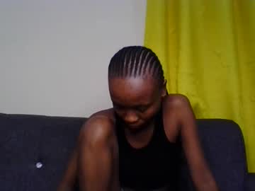Sweetie_Coco Chaturbate stream image from January 28, 2026