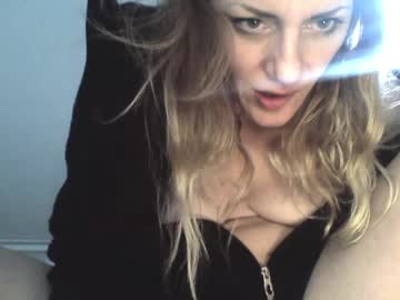 Jennyisasquirter Chaturbate stream image from January 28, 2026