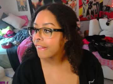 Nintendhoe_ Chaturbate stream image from January 28, 2026