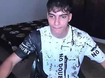Alessio_Vale Chaturbate stream image from January 29, 2026