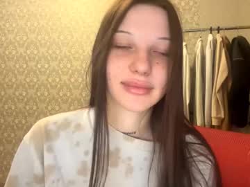 Lucykobylarczyk Chaturbate stream image from January 29, 2026