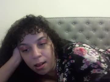 Lotuzpetals Chaturbate stream image from January 29, 2026