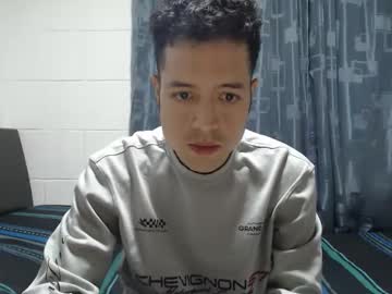 Dimitri_Quiet Chaturbate stream image from January 29, 2026