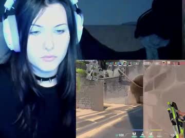 Crimson_Web Chaturbate stream image from January 29, 2026