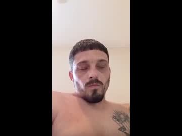 Crossbo112293 Chaturbate stream image from January 29, 2026