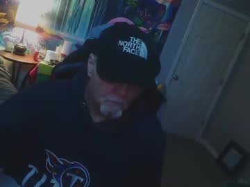 Keensteele Chaturbate stream image from January 29, 2026