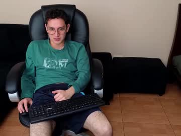 Gamercum33 Chaturbate stream image from January 29, 2026
