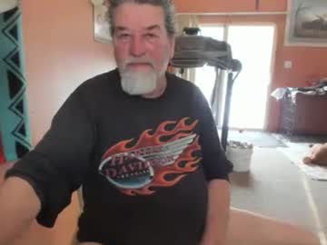Popcorn_Peanut Chaturbate stream image from January 29, 2026