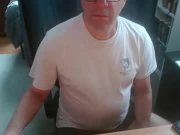 Stephenhal9 Chaturbate stream image from January 29, 2026