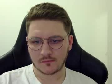 Dervechi Chaturbate stream image from January 29, 2026
