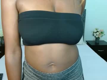 Odrienna Chaturbate stream image from January 29, 2026