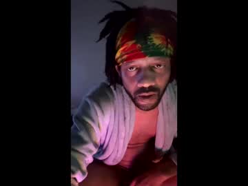 Magicman1385 Chaturbate stream image from January 29, 2026