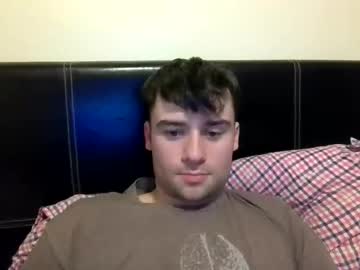 Bozoluninss Chaturbate stream image from January 29, 2026