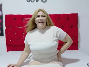 Aisha_Rodriguez5 Chaturbate stream image from January 29, 2026