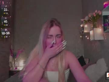 Holly_Molly8 Chaturbate stream image from January 29, 2026