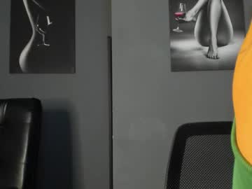 Karlyjons_ Chaturbate stream image from January 30, 2026