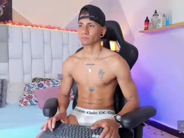Adan_Oriol Chaturbate stream image from January 30, 2026