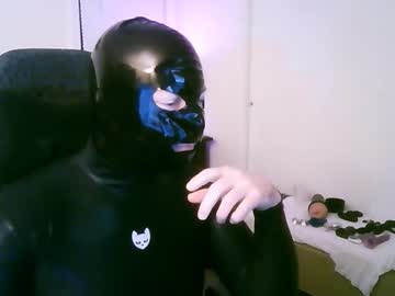 Latexminheadroom Chaturbate stream image from January 30, 2026