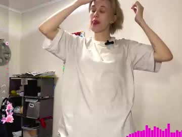 Carolcaci Chaturbate stream image from January 30, 2026