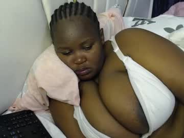 Lunabloom01 Chaturbate stream image from January 30, 2026