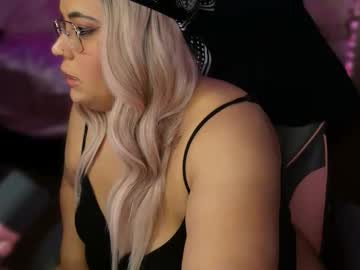 Nixxnoir Chaturbate stream image from January 30, 2026