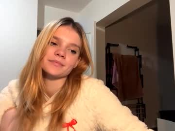 Rendabecnel Chaturbate stream image from January 30, 2026