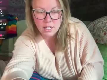 Glitterkitty_108 Chaturbate stream image from January 30, 2026