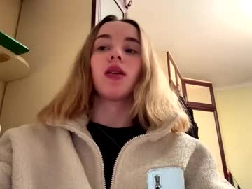 Reaganpollart Chaturbate stream image from January 30, 2026