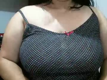 Camila_Tits_Hot Chaturbate stream image from January 30, 2026